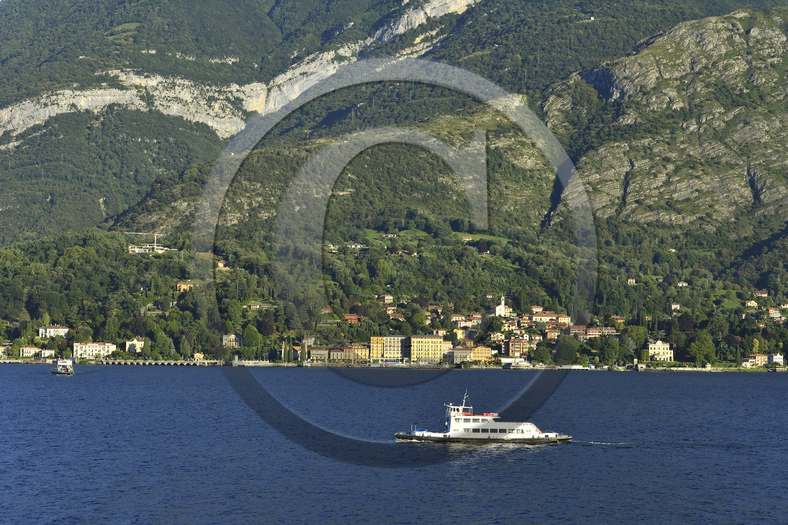 Italie lombardie lac come village tremezzo