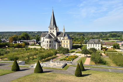 France, Boscherville