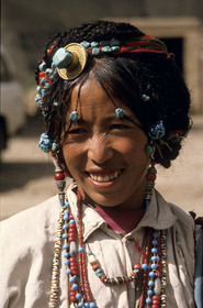POTRAIT. TIBET