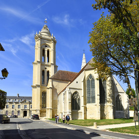 France, Senlis