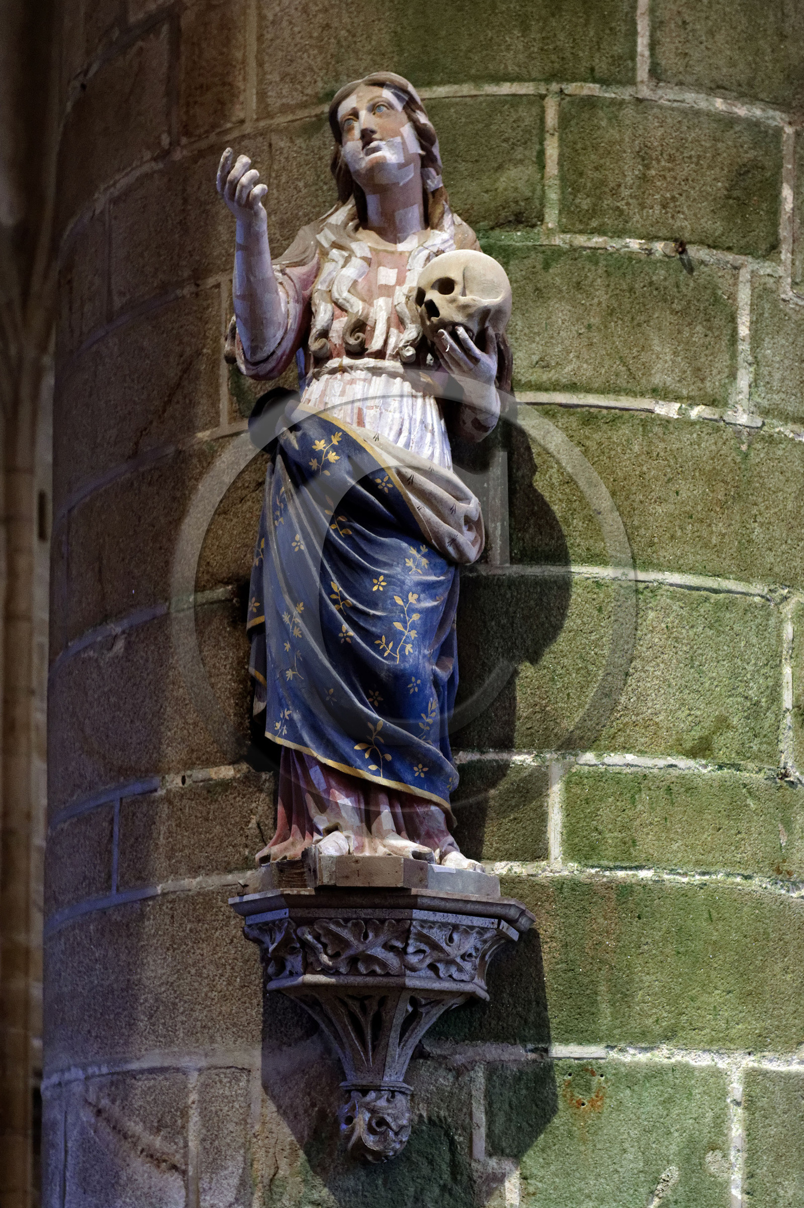 France, Locronan