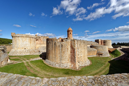 France, Salses