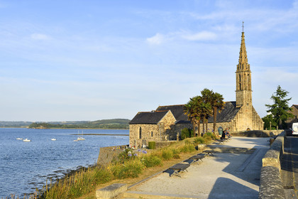 France, Landevennec