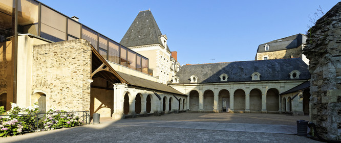 France, Angers