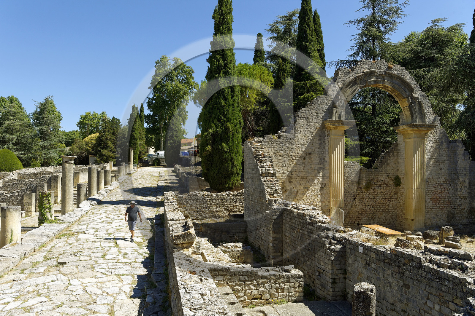 France, Vaison