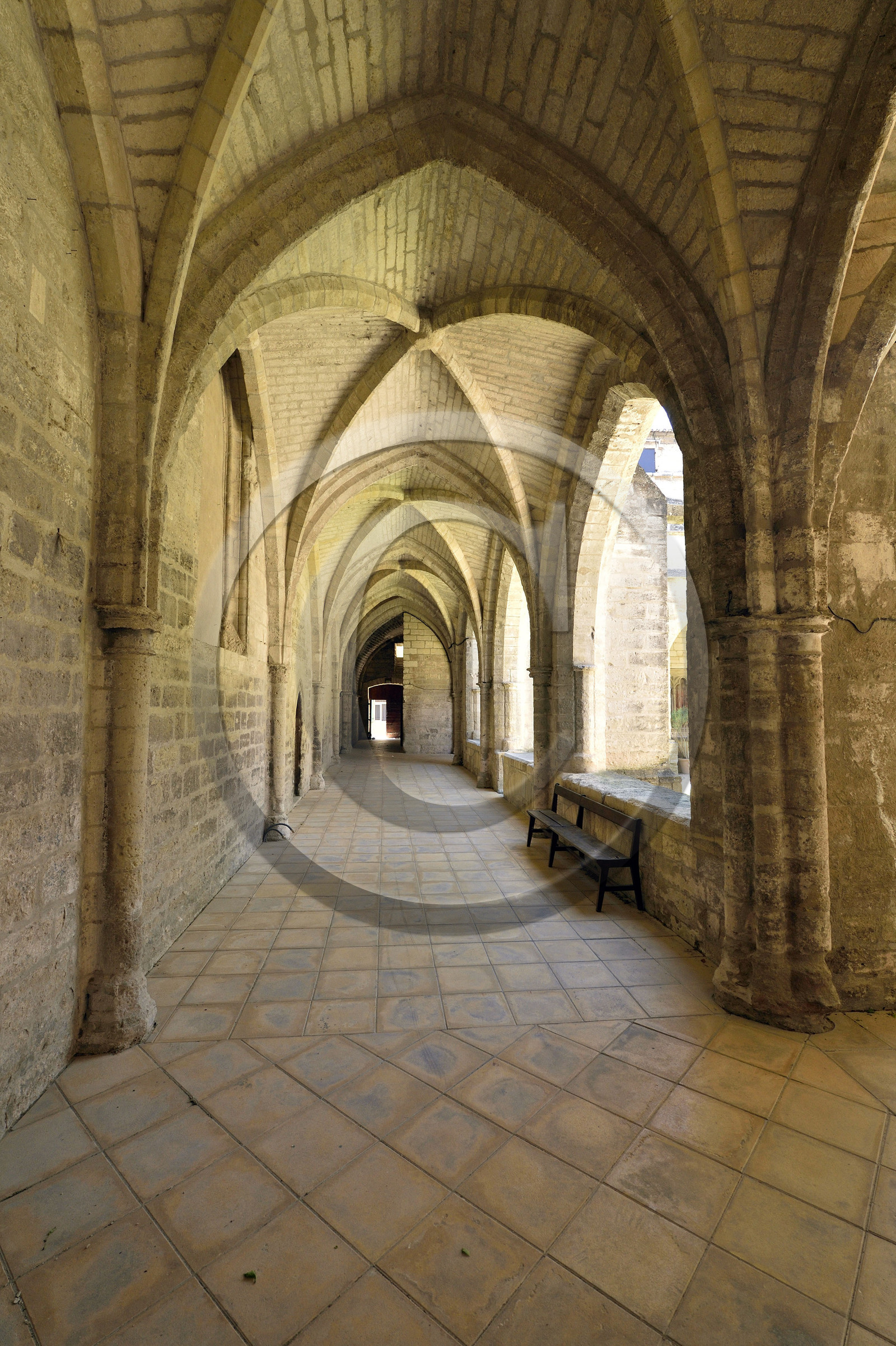 France, Villeneuve