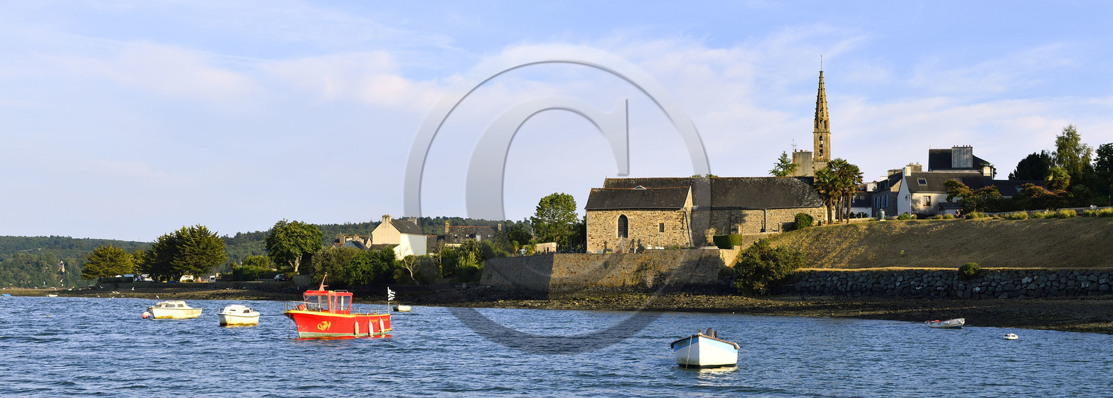 France, Landevennec