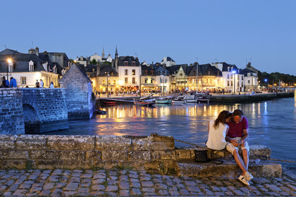 France, Auray