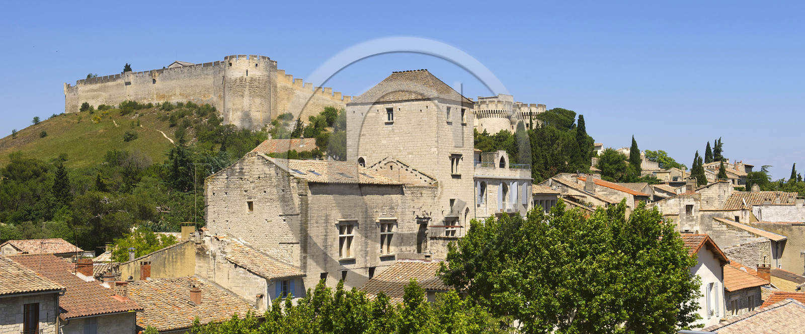 France, Villeneuve
