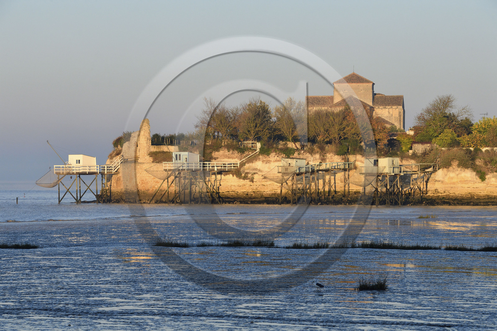 France charente maritime estuaire gironde saintonge talmont sur gironde