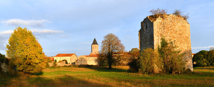 France, Tusson