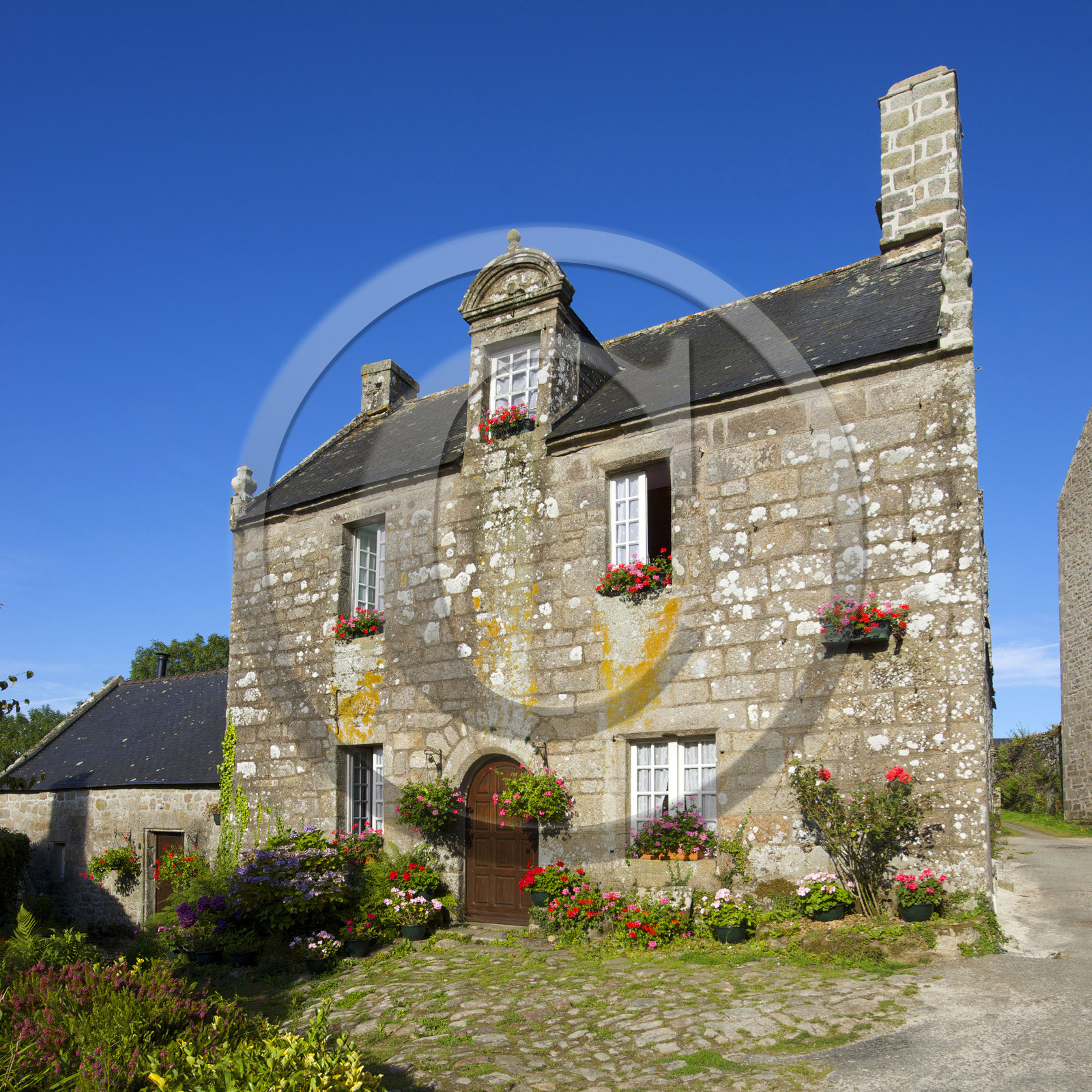 France, Locronan
